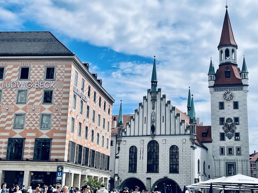 Foto 2 von 3