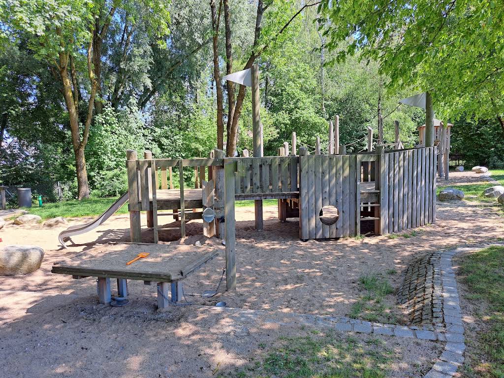 Foto 2 von 3