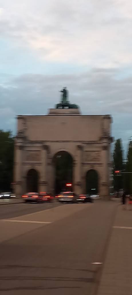 Foto 3 von 3