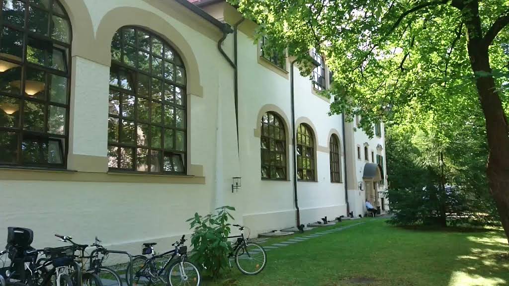 Foto 2 von 2