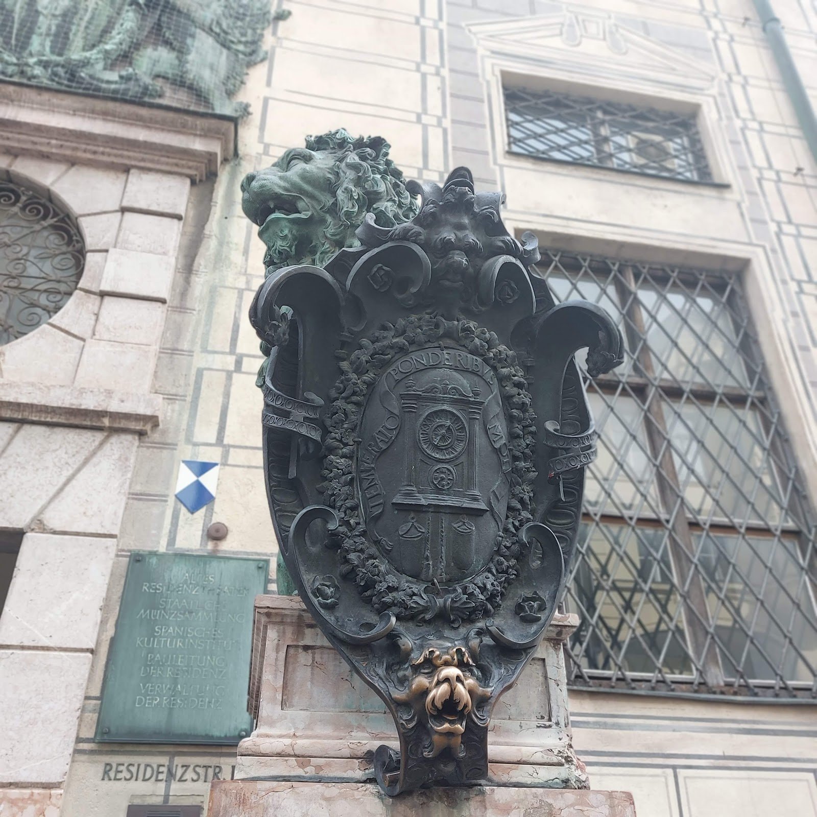 Foto 2 von 3