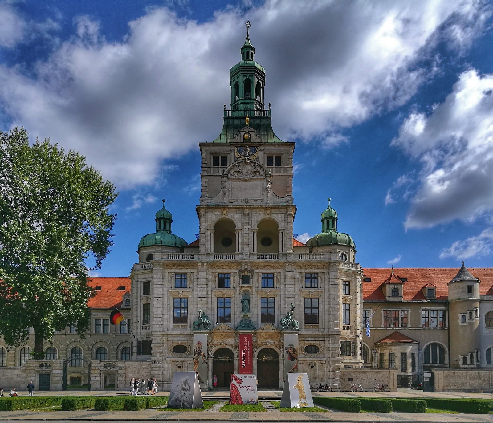 Foto 2 von 3