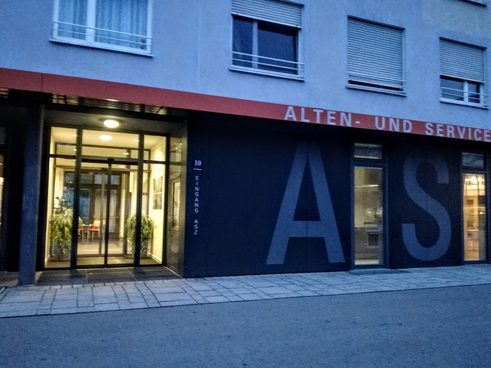 Foto 2 von 2