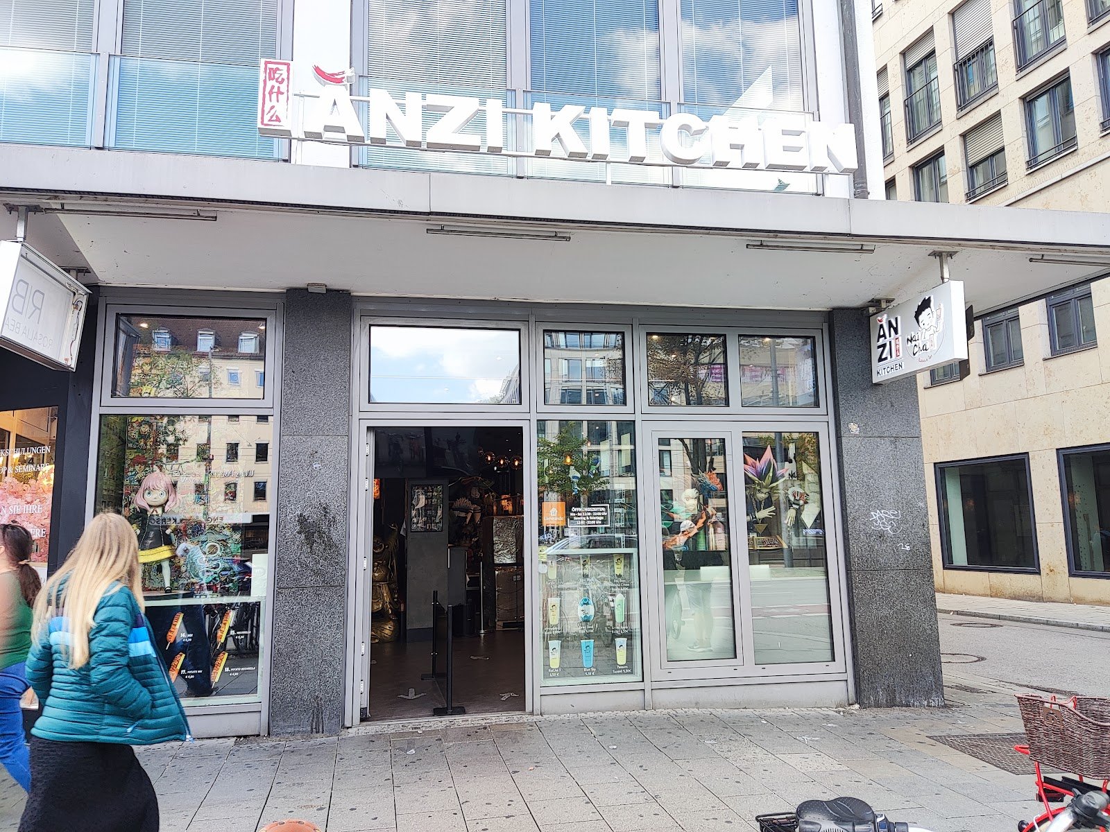 Foto 2 von 3