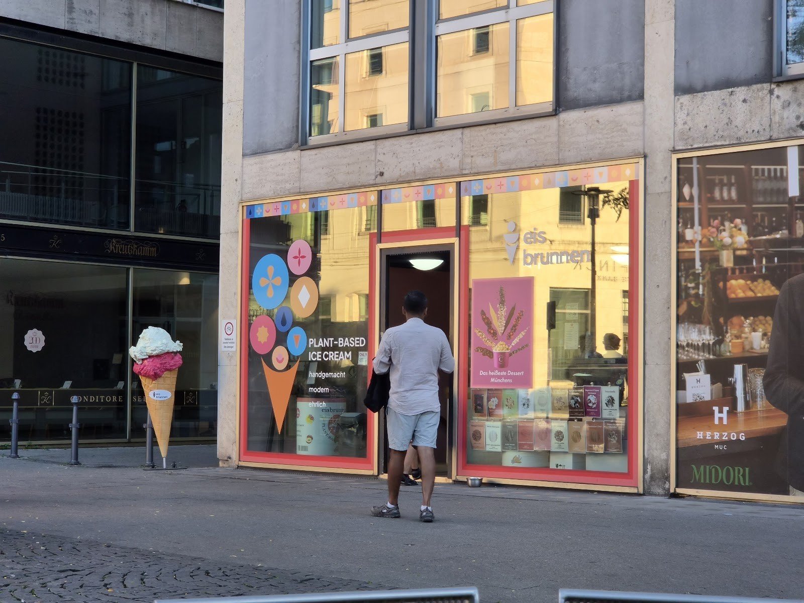 Foto 2 von 3