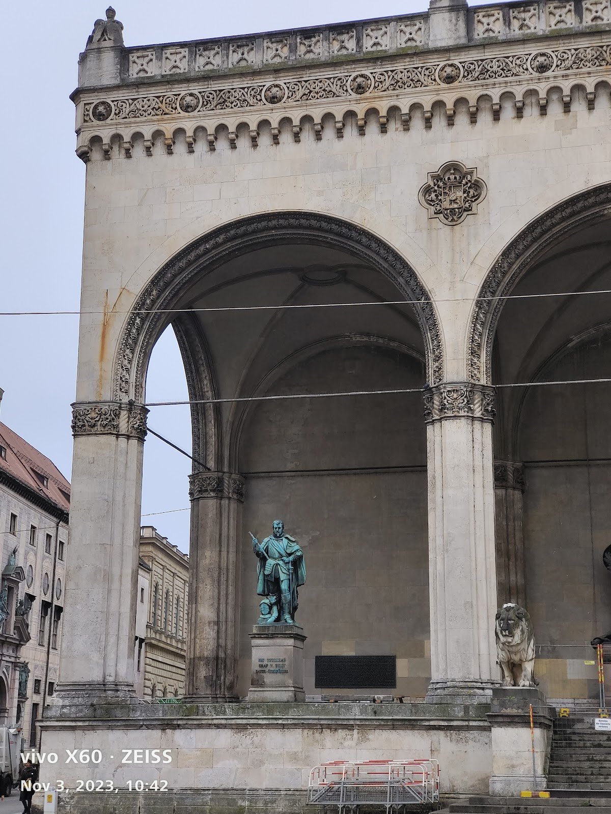 Foto 2 von 3