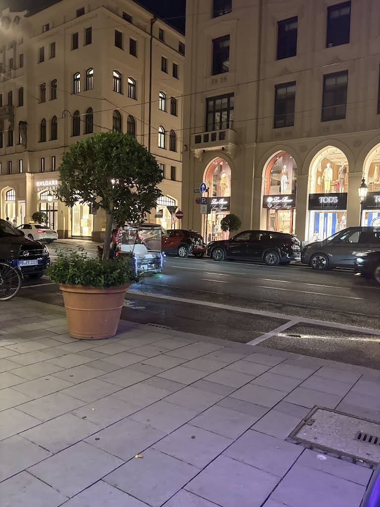 Foto 2 von 3