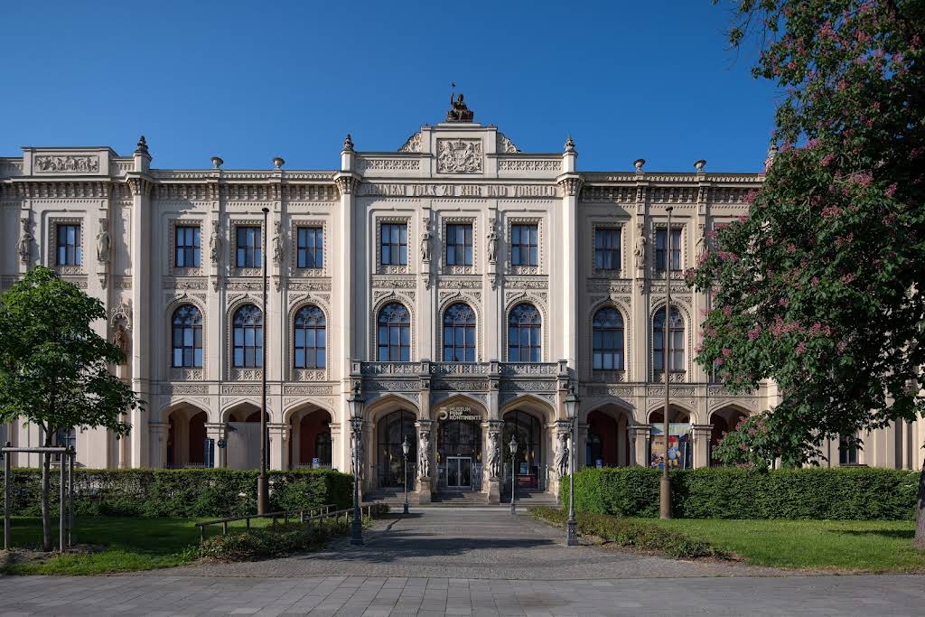 Foto 2 von 3